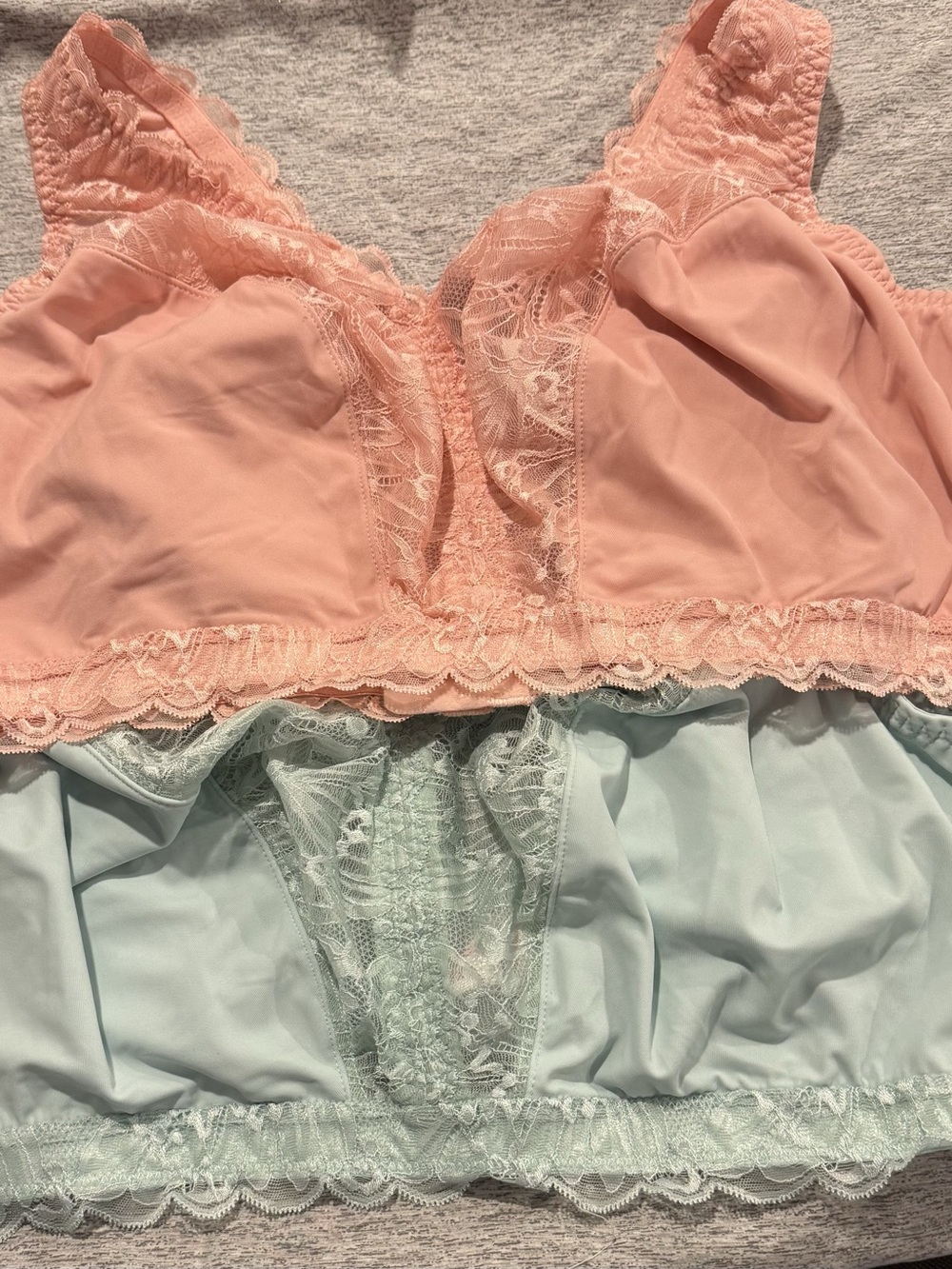 Breezies Lace Front-Closure Bra Bras 1X Pink & Mint Green